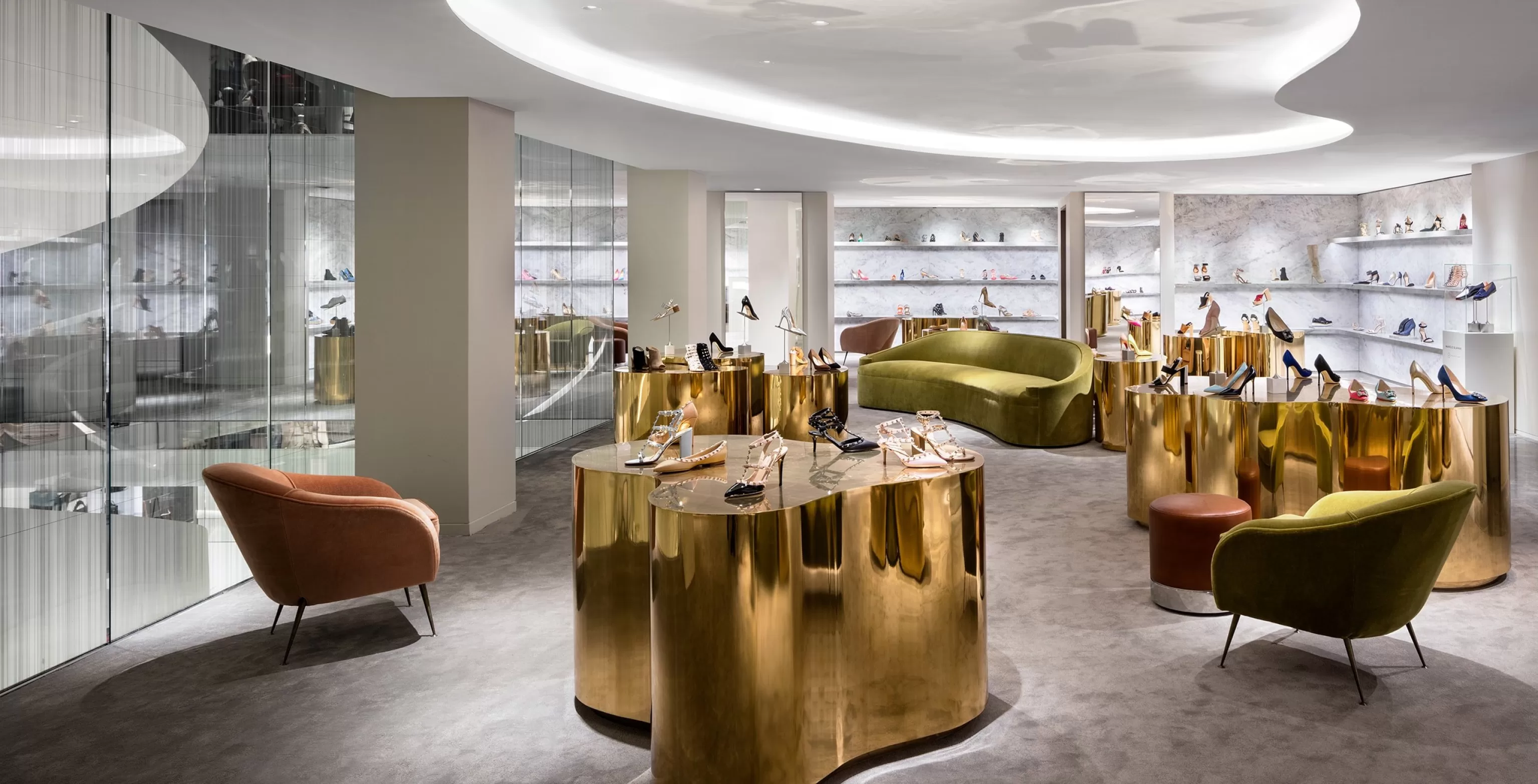 RRP - 1565 12 Barneys NY Chelsea