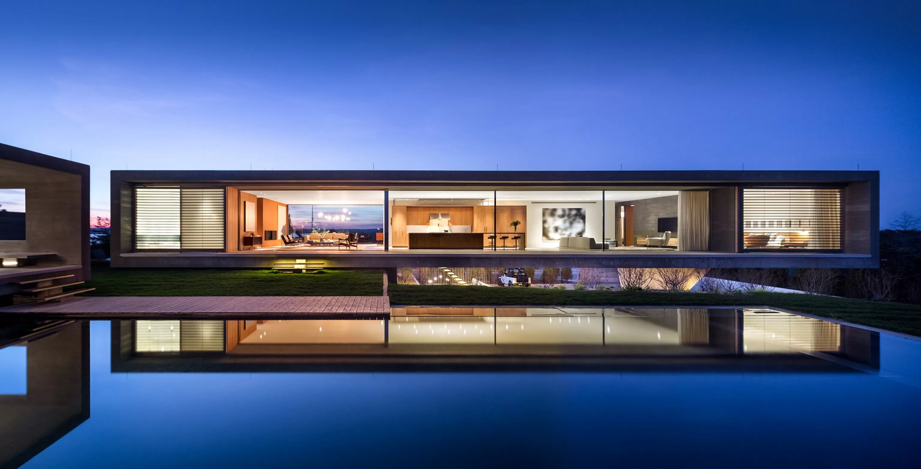 RRP - 1565 9 Flying Point