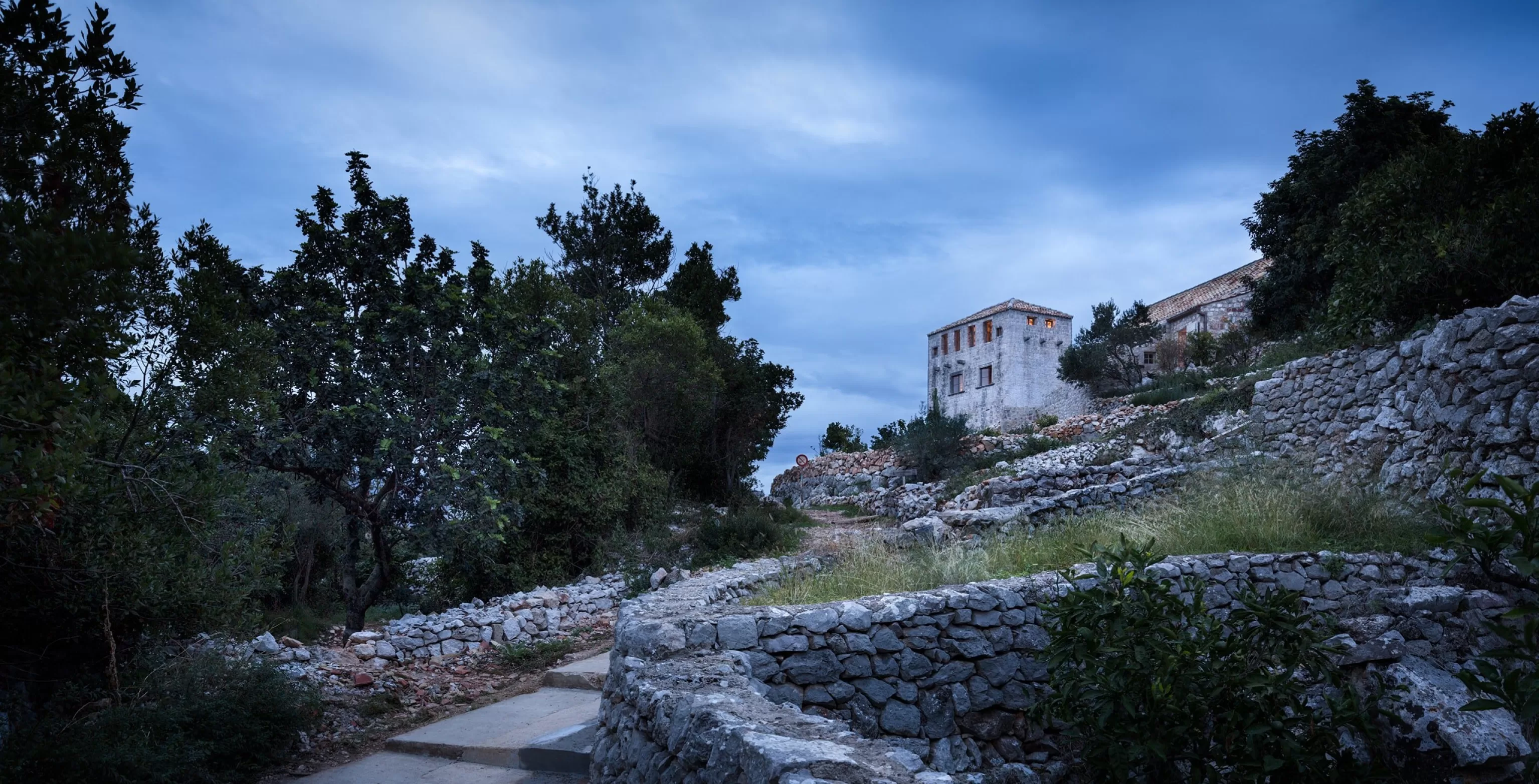 RRP - 1565 16 Tower Croatia