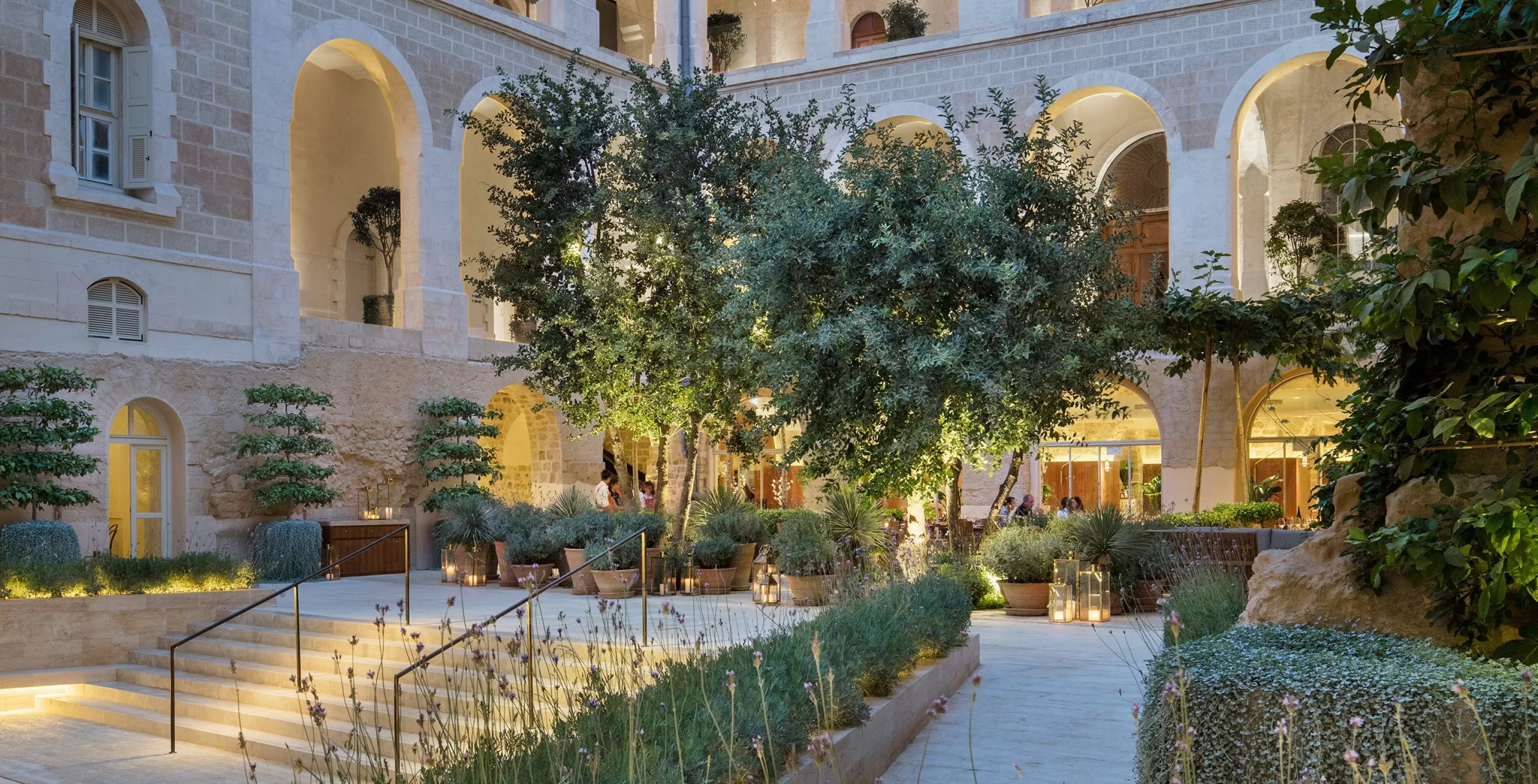 RRP - 1565 9 Jaffa Hotel